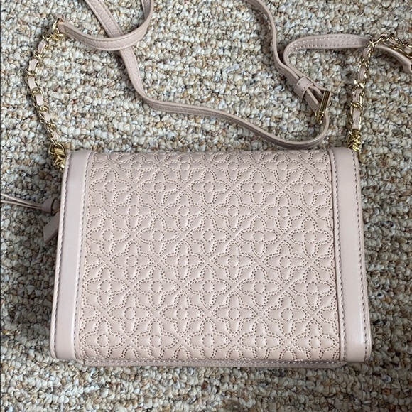 Tory Burch nude pink crossbody - Picture 2 of 5